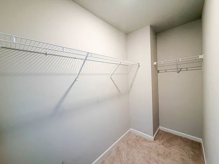628 Sidney Ct — Photo 14