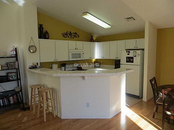4th image of 7901 Greycrest Ct Unit 203