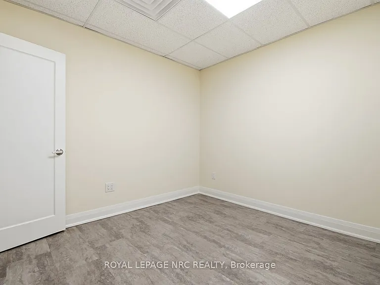 431 Saint Paul St #201 — Photo 6