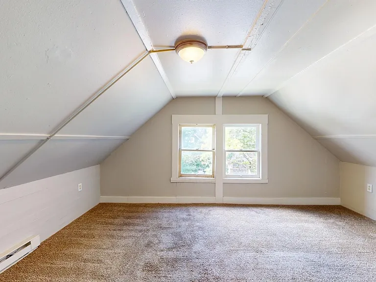 3339 W 84th St — Photo 16