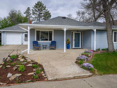 217 1st Ave NW, Hazen, ND, 58545