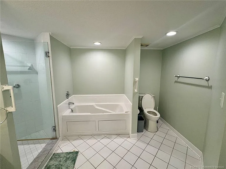 3880 N Highway A1A #403 — Photo 12