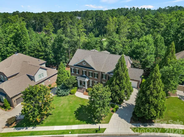 16619 Flintrock Falls Ln, Charlotte, NC 28278
