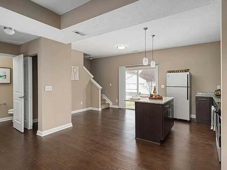 6188 Brassie Ave #404 — Photo 8