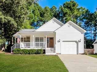 213 Trestlewood Ln, Clayton, NC 27520