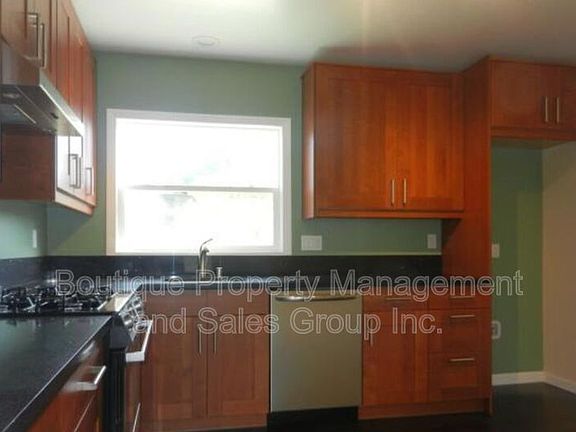 2nd image of 5712 Lorelei Ave