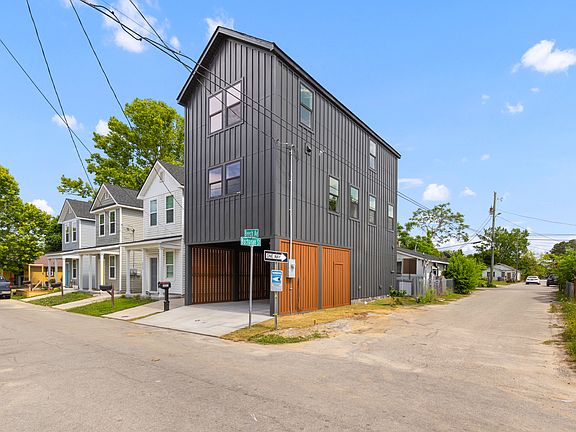 2nd image of 2031 Beech Ave