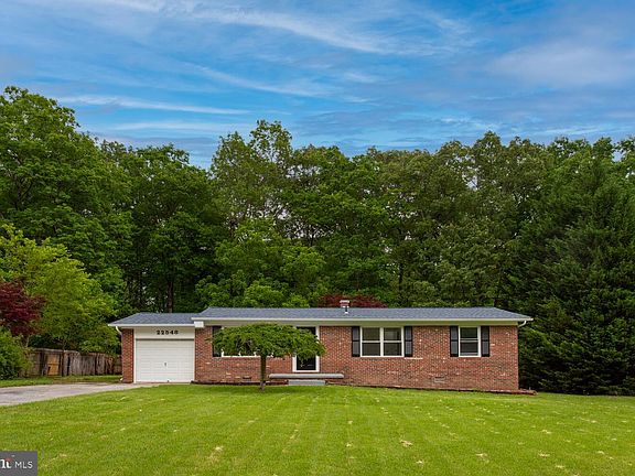 3rd image of 22548 Joan Dr