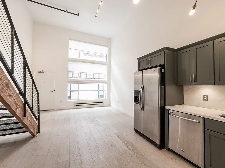 175 Bluxome St #119 — Photo 14