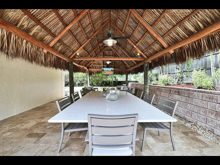 451 N Lyra Cir — Photo 31