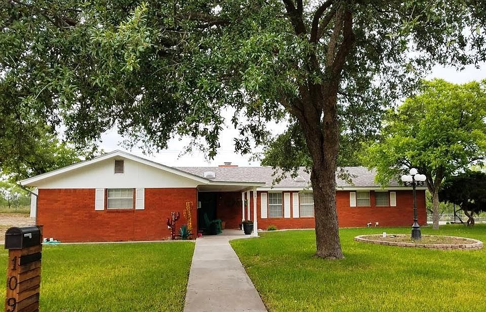 1st image of 109 Camino Real St