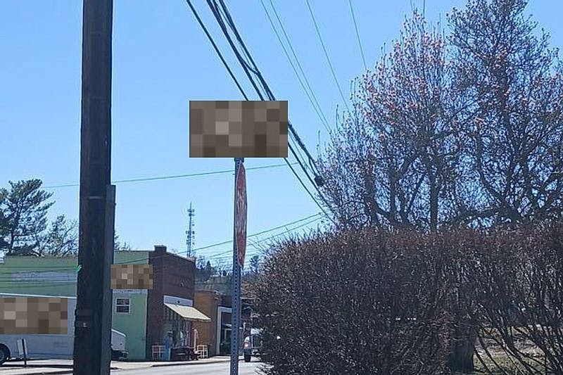 2nd image of 1301 Gates St