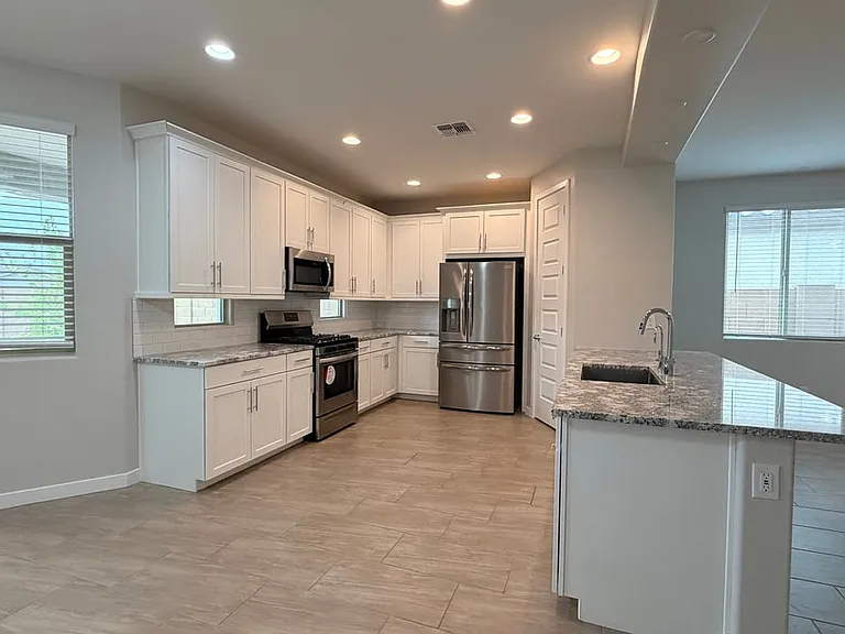 1614 W Corral Rd — Photo 13