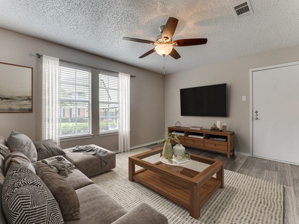 1300 N 45th St APT 323