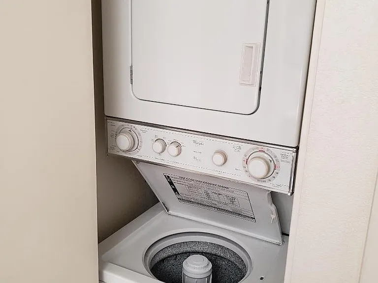 1650 Smoketree Ave S #215 — Photo 7