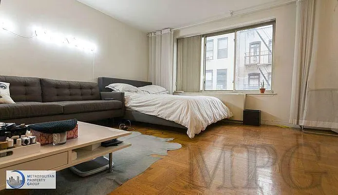 Rented by Metropolitan Property Group | media 21