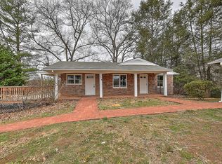 128 W Barton Ridge Rd, Greeneville, TN 37743