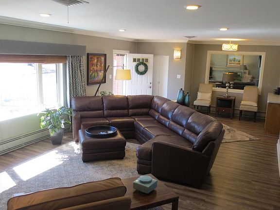 4th image of 1515 Aldrich Ave