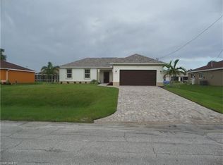 336 SW 29th Pl, Cape Coral, FL 33991