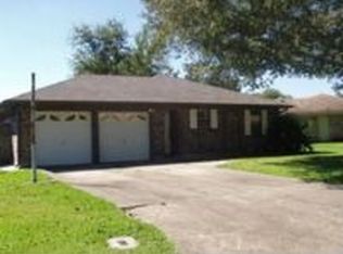 5545 Minner Dr, Beaumont, TX 77708