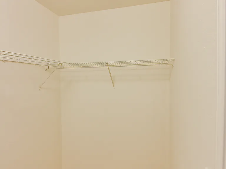 The Oaks Apartment +55 — Photo 22