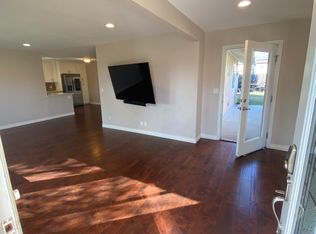 944 Phoenix Ave, Ventura, CA 93004