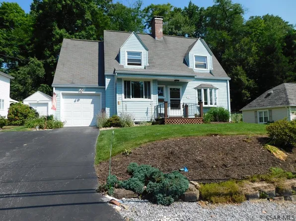 122 Keppler Dr, Johnstown, PA 15905