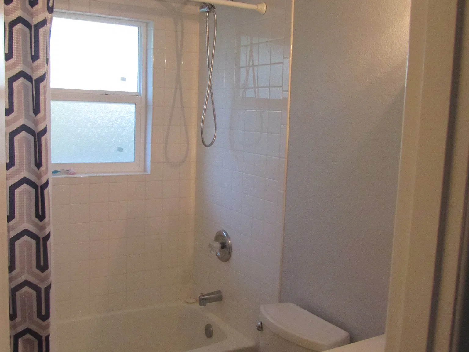 3 bed, 1900 sqft, $2,750 — Photo 4