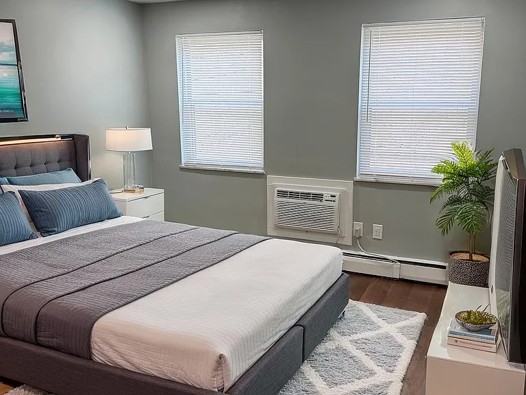 975 Parkside Pl #C13 — Photo 1