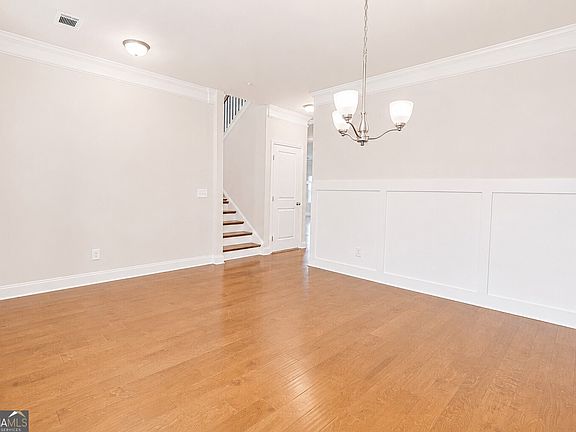 3rd image of 5381 Woodline View Cir