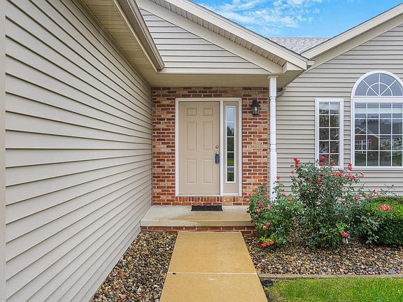 5th image of 1407 Caro Ct #1407