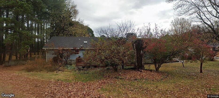 1st image of 3252 N Makeig Ct