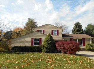 1480 Mozart Dr, Westlake, OH