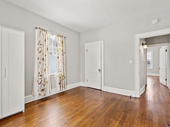 lexington-kentucky-77559438 picture