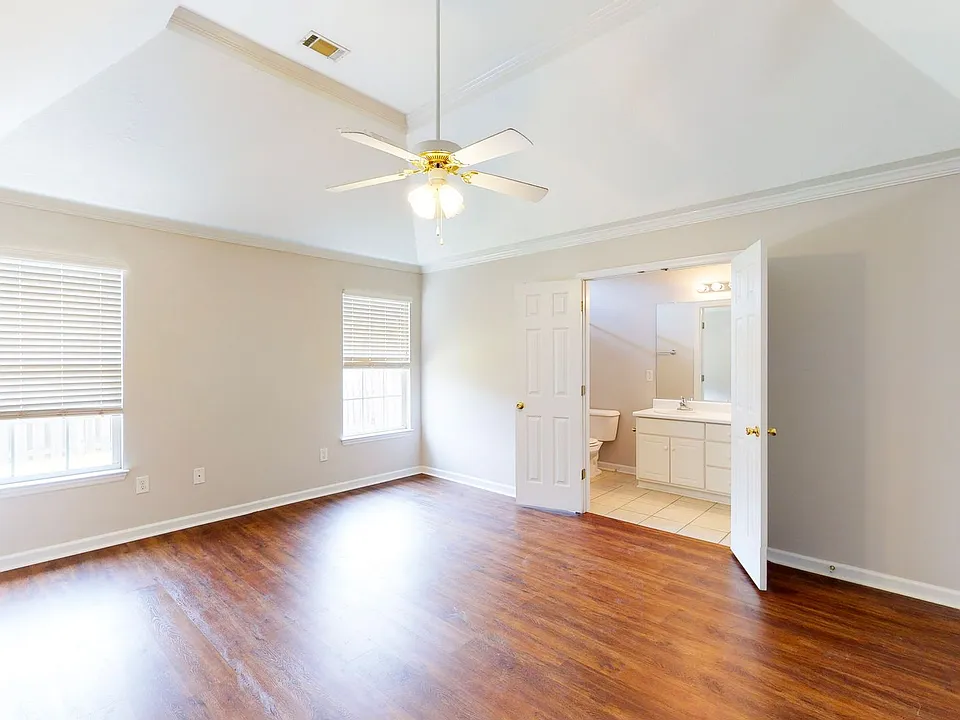 206 Nicklaus Ct
