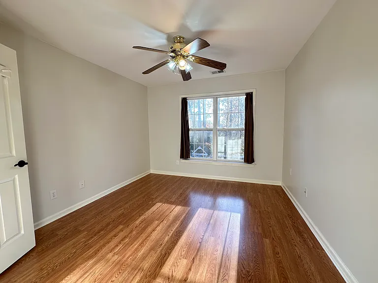15813 Prestwoods Ln — Photo 31