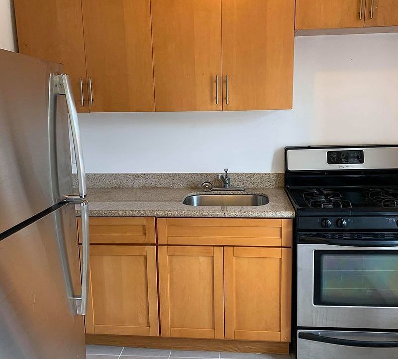1st image of 261 Bay 17 St #2B