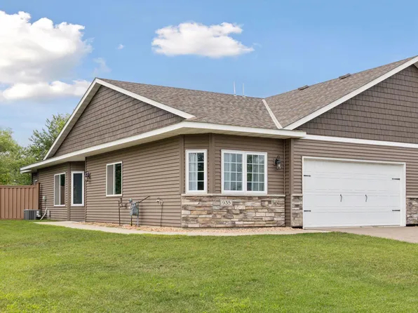 935 Johnson Dr, New Richmond, WI 54017