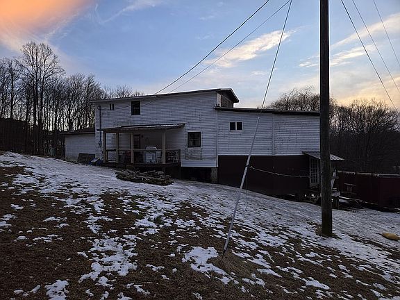 3rd image of 205 Leander Rd