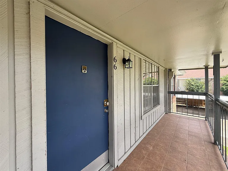 2250 Bering Dr #66 — Photo 2