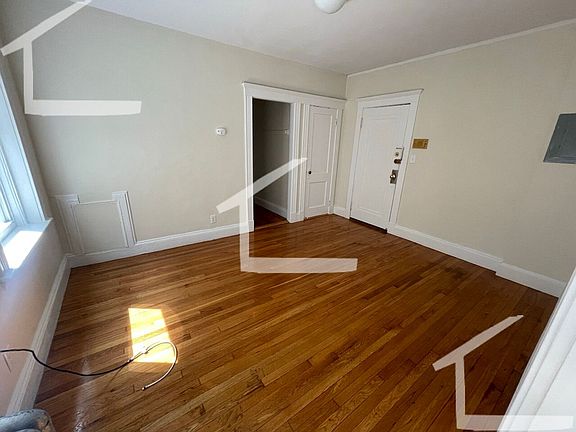 4th image of 233 Park Dr #A3