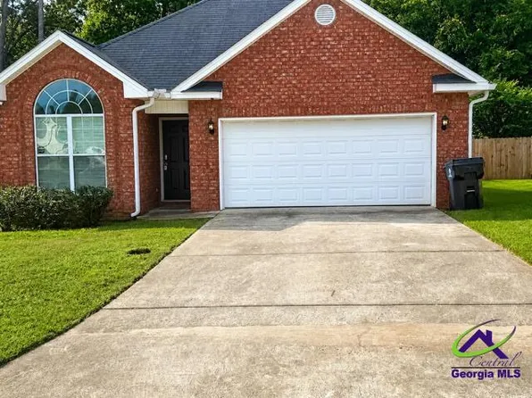 143 Rolling Woods Cir, Warner Robins, GA 31088