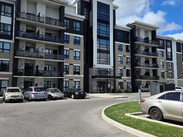 650 Sauve St #404, Milton, ON L9T 8M4