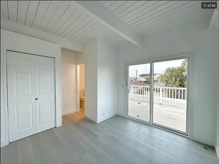 148 Ventura Ave — Photo 16