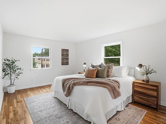 4th image of 6992 Huntsman Ct