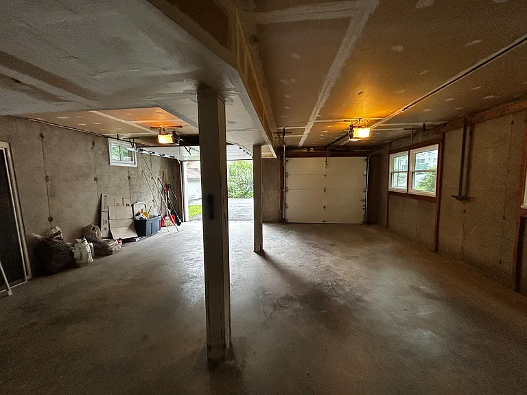 10806 Oldfield Dr — Photo 15