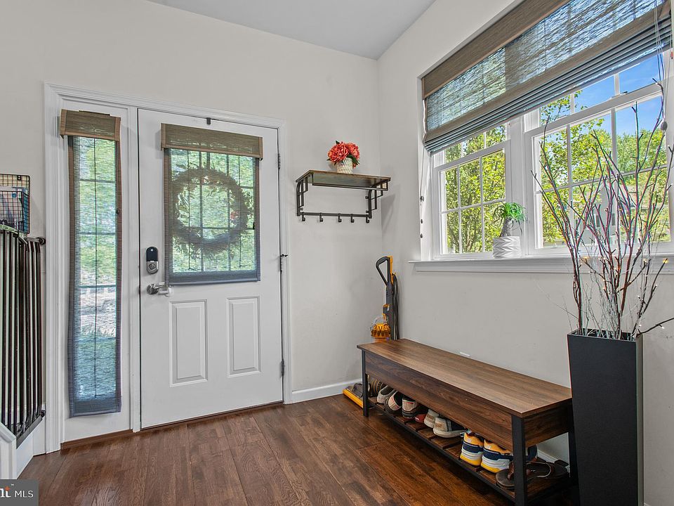 1980 Waid Way, Doylestown, PA 18901 Zillow