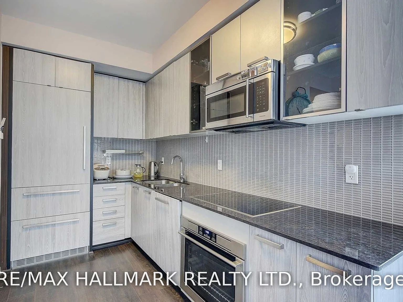 2 bed, $3,400 — Photo 4