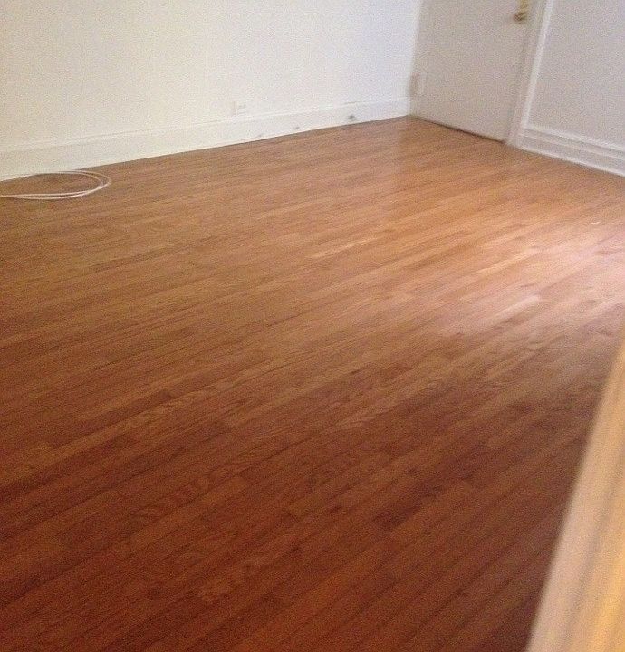 2nd image of 140 E 92nd St