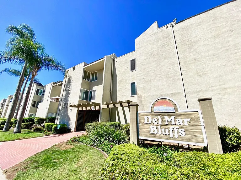 13754 Mango Dr #227 — Photo 1